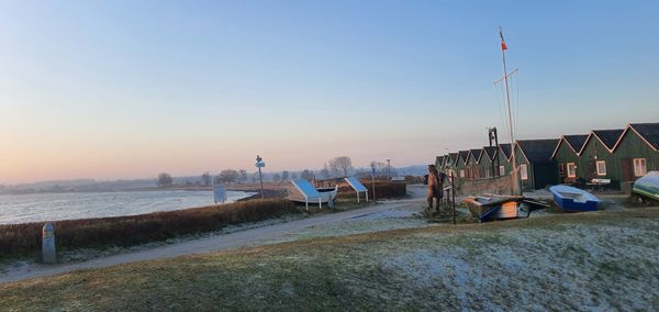 Traumhafte Strände und historische Gutshöfe