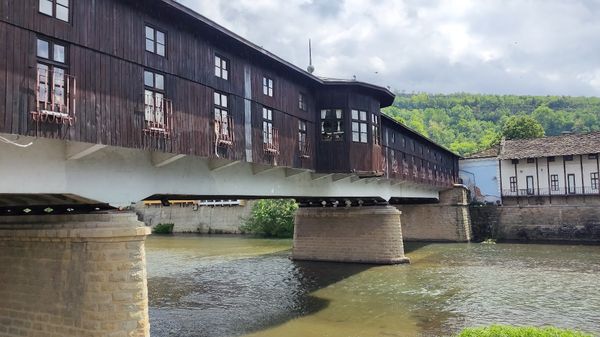 Historische Brücke mit Charme