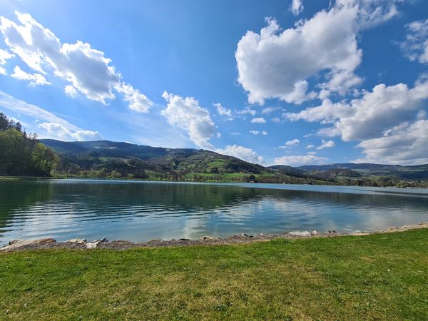 Genieße den wärmsten Badesee der Steiermark