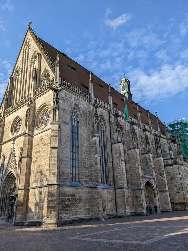 Gotische Pracht in der ältesten Stauferstadt