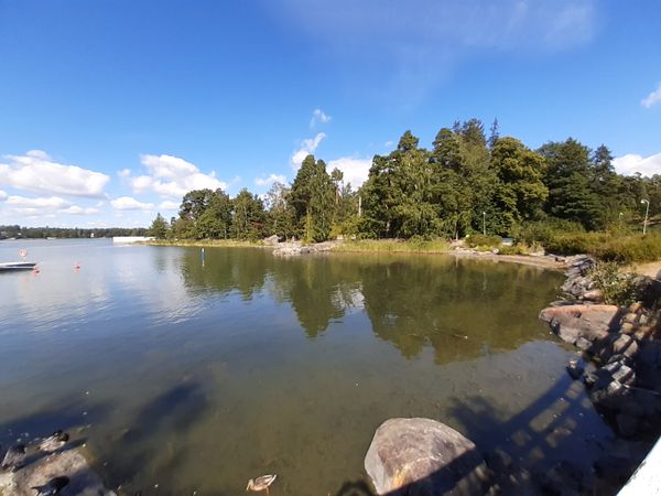 Geschichte und Natur auf einer Insel