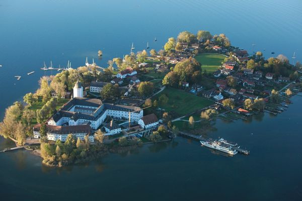 Einzigartiger Blick & Schiffsfahrt zur Insel