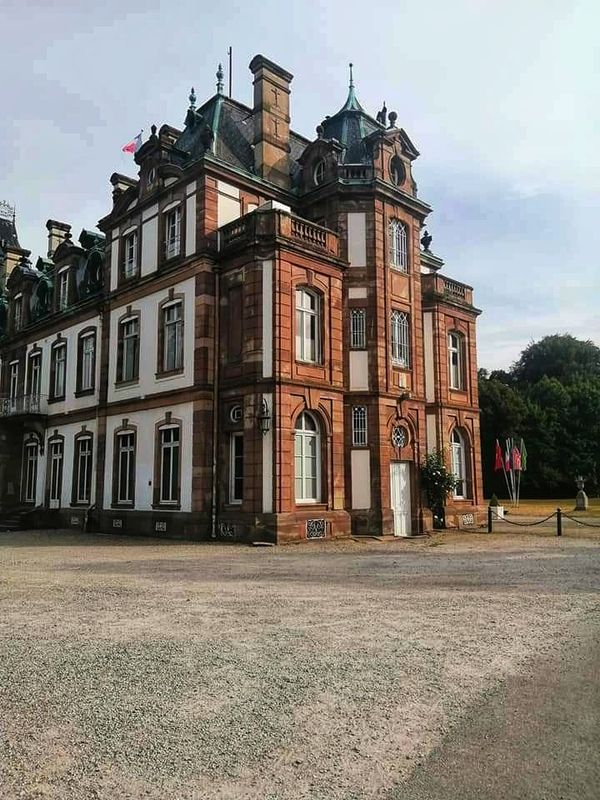 Naturerlebnis am historischen Schloss