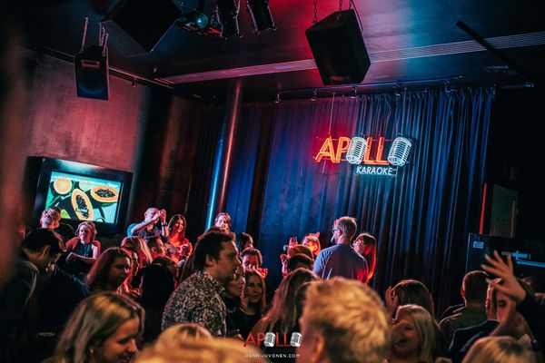 Live-Musik und Karaoke im Herzen Helsinkis