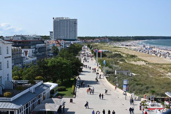 Sonne, Meer und Sand unter den Füßen