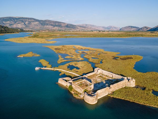 Panoramablick vom historischen Schloss