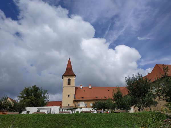 Familienzeit im historischen Kloster