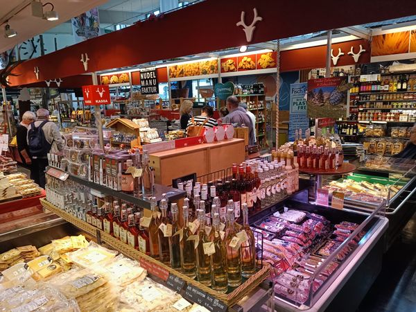 Kulinarische Entdeckungsreise durch regionale Spezialitäten