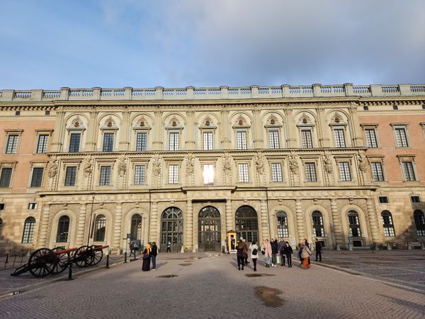 Erkunde ein königliches Schloss