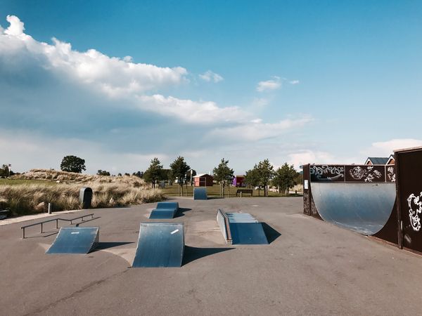 Aktiv sein auf der Inline-Skating-Bahn