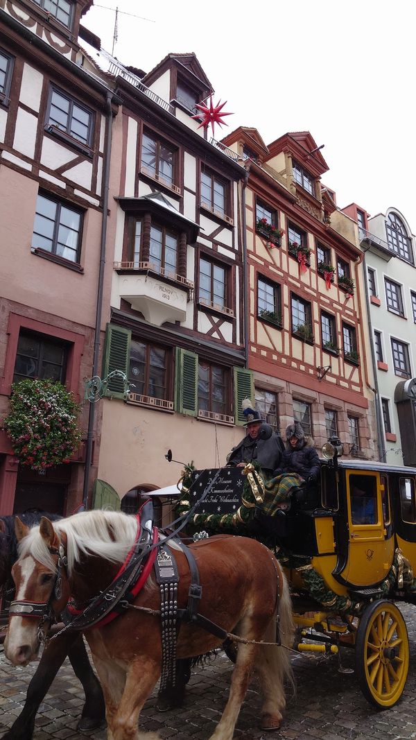 Schlendere durch malerische Gassen