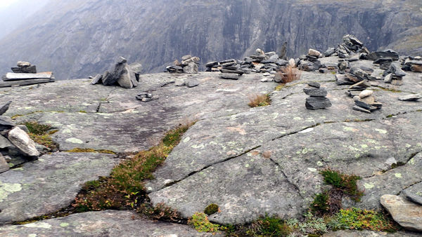 Spektakulärer Wasserfall am Trollstigen