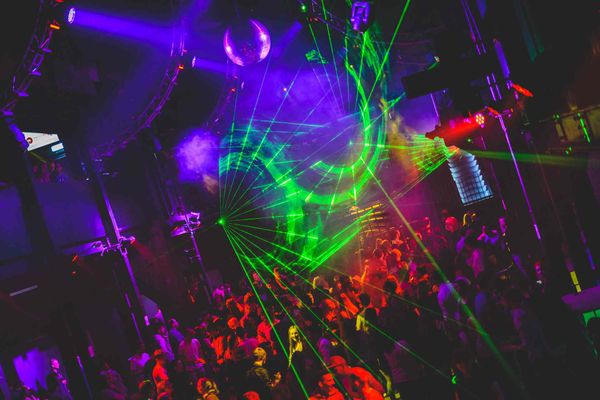 Vier Dancefloors für endlose Partynächte