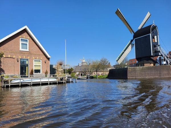 Entdecke Leiden vom Wasser aus