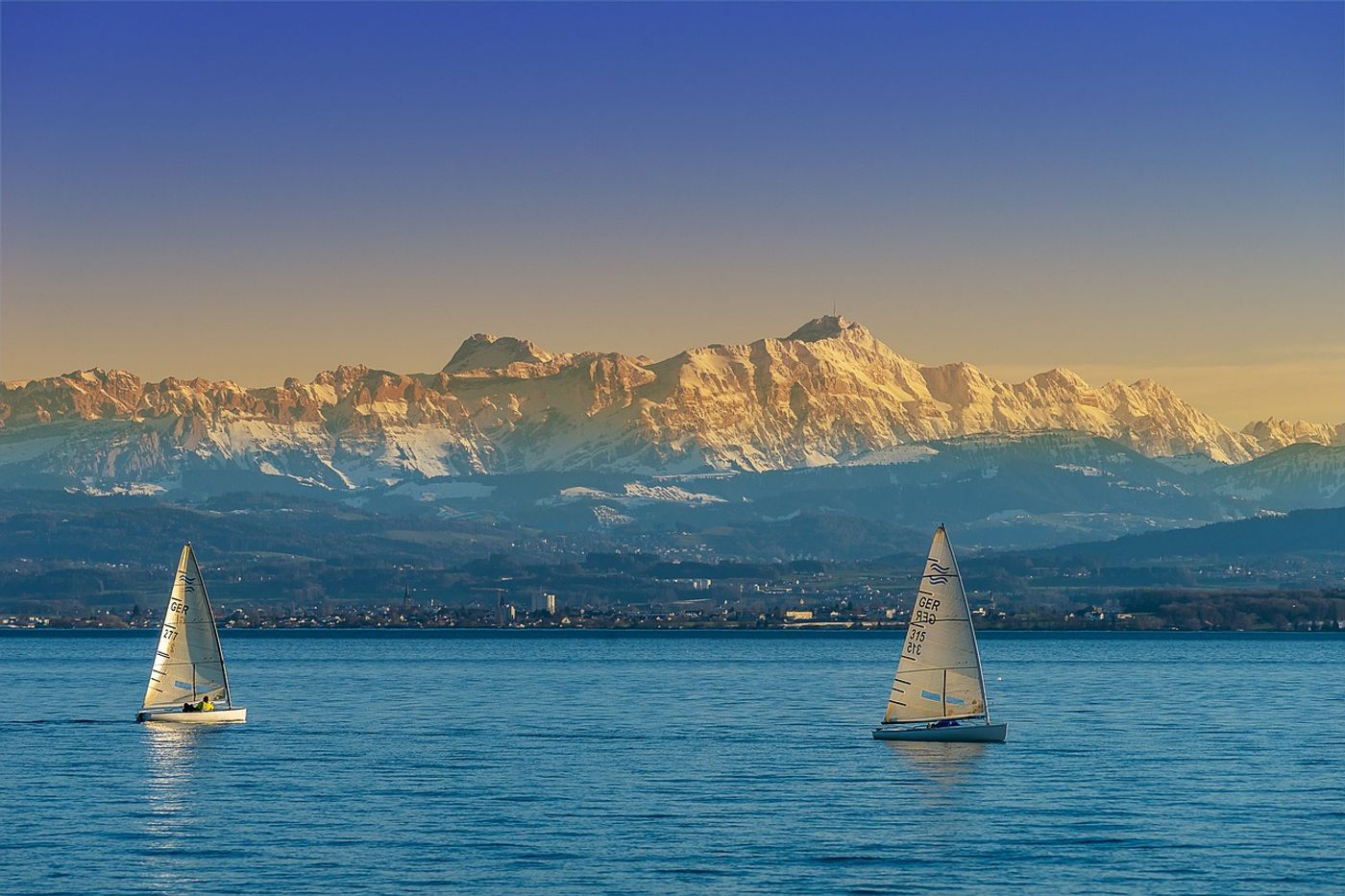 Descubrir
Tu pieza
desde las estribaciones de los Alpes.