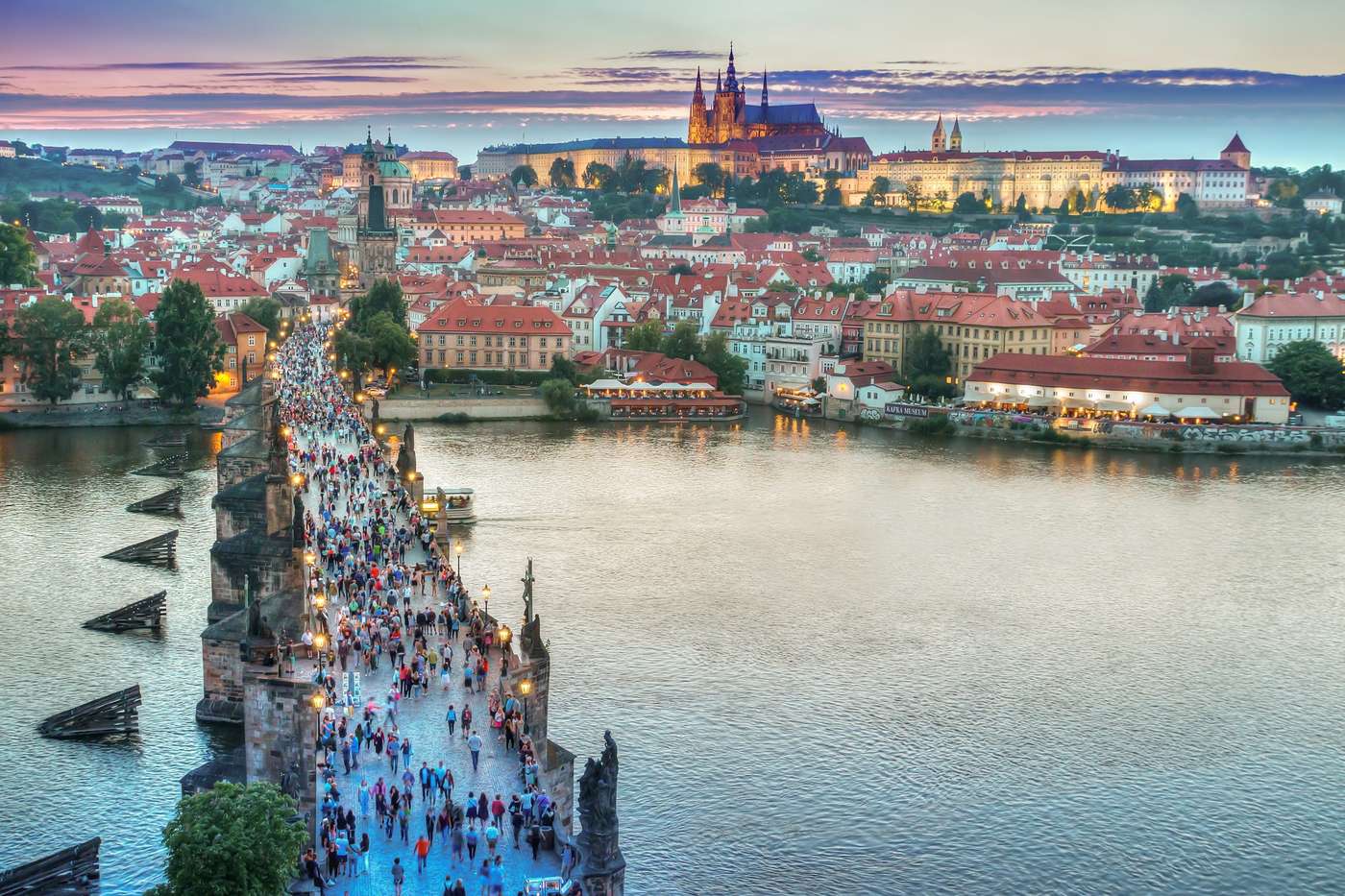 Odkryć
Twój kawałek
Praga.