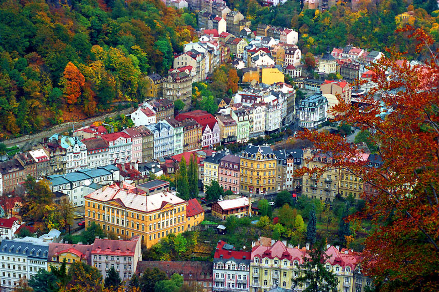 Karlovy Vary parçanızı keşfedin.