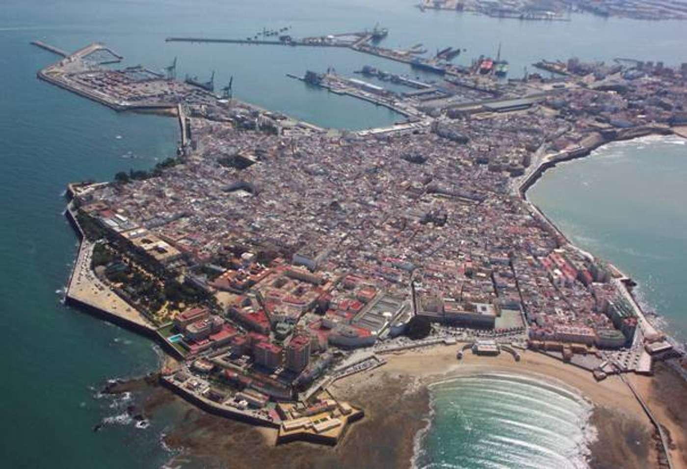 Odkrijte svoj košček Cádiza.