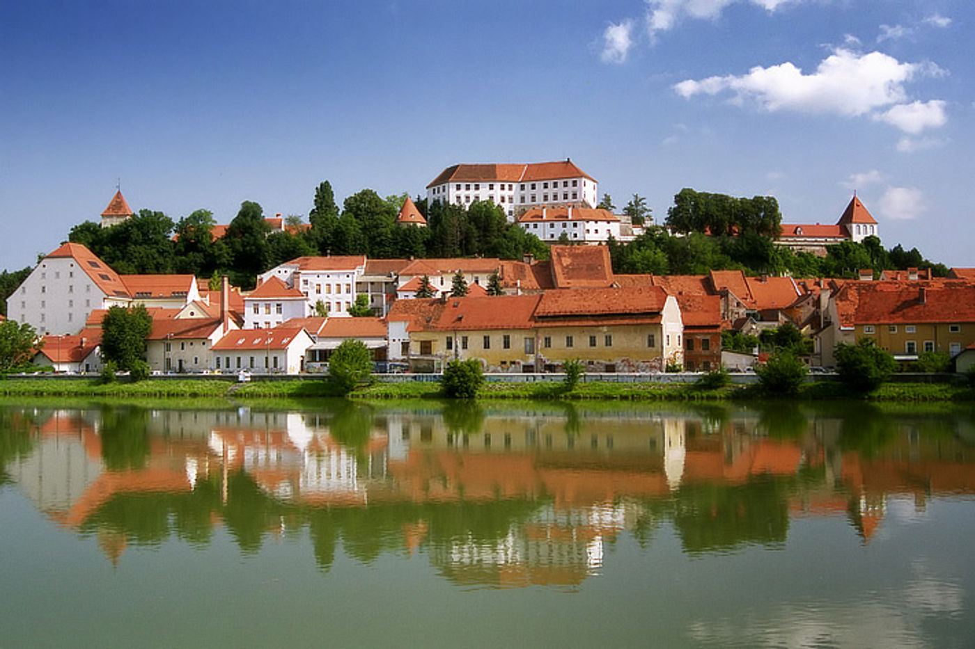Ptuj: Tijdreizen naar het oudste Slovenië