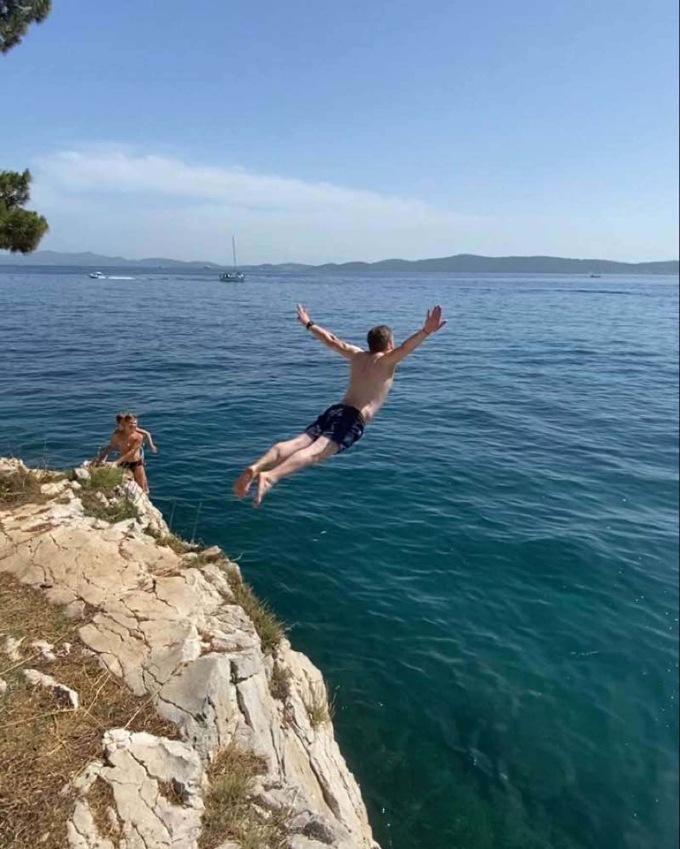 Cliff jump in Zadar 