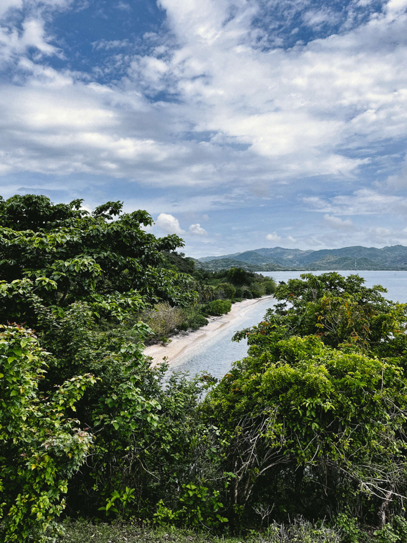 Eagle Rock - nearly on top of Gili Asahan