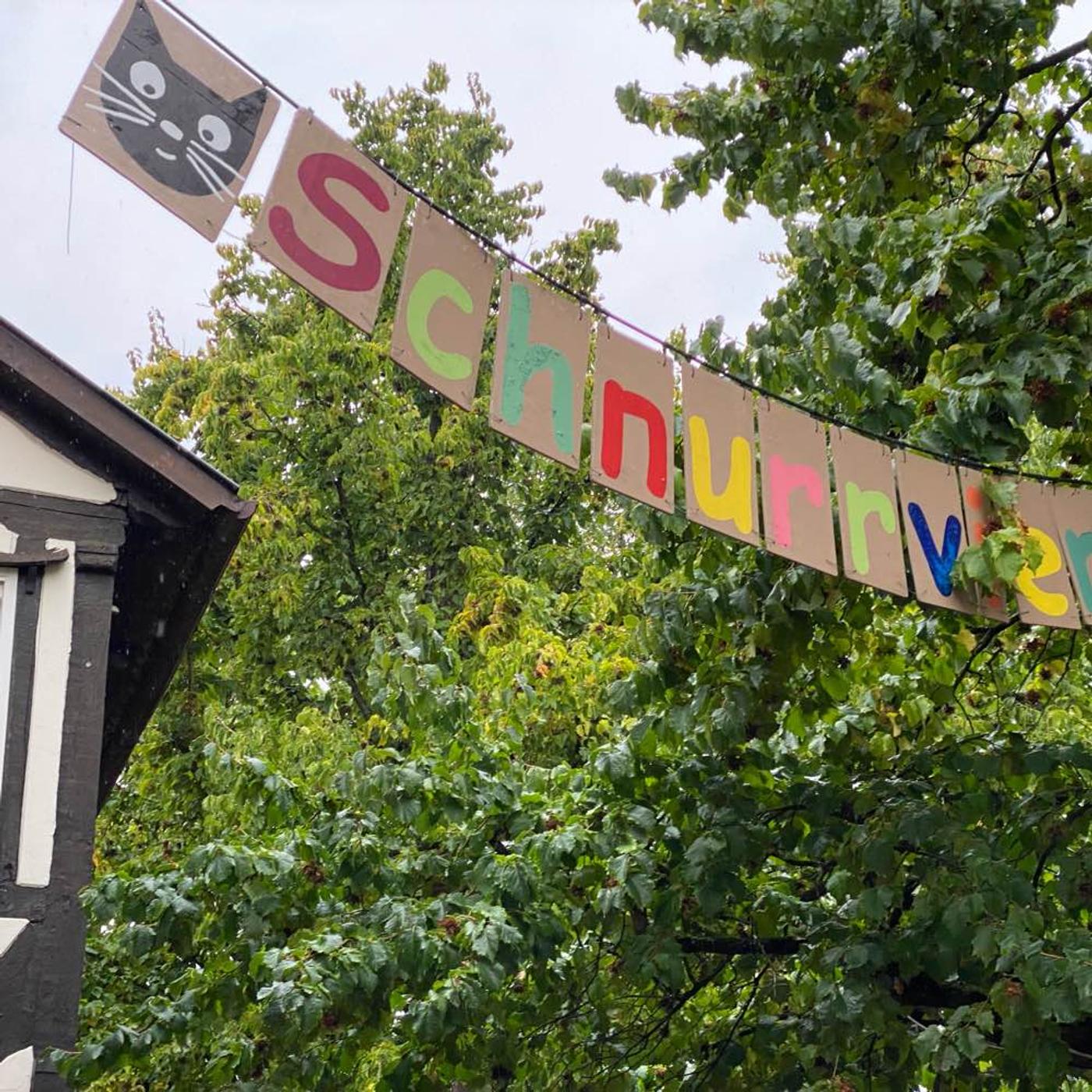 Schnurrviertel. Fachwerk, Cafés