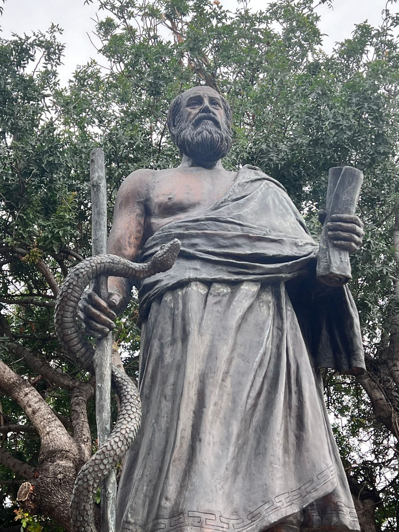 Statue des Vaters der Medizin Hippokrates