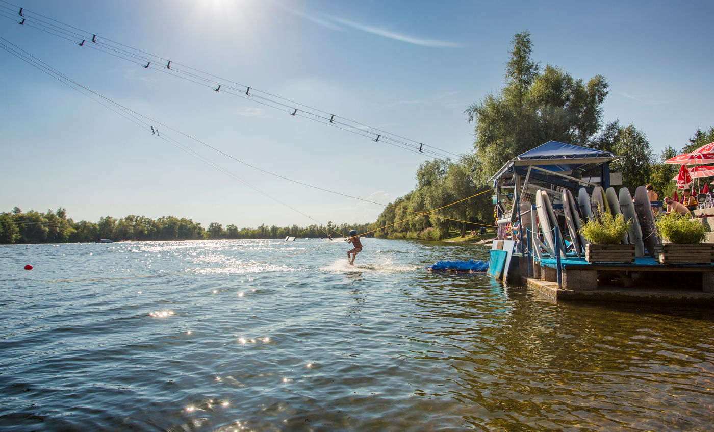 Ultimativer Wasserspaß und Entspannung