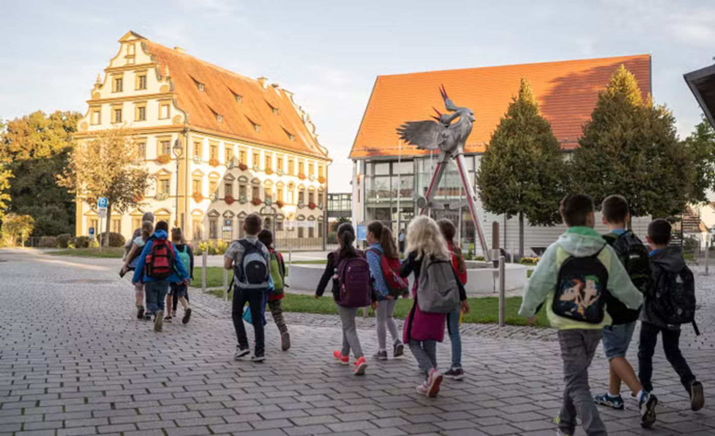 Eine Zeitreise durch die Schulgeschichte