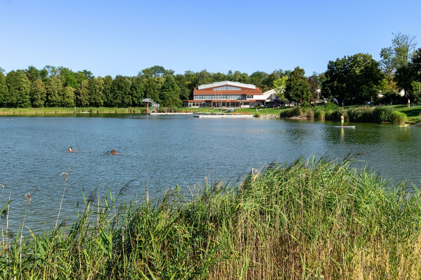 Badevergnügen und Naturidylle