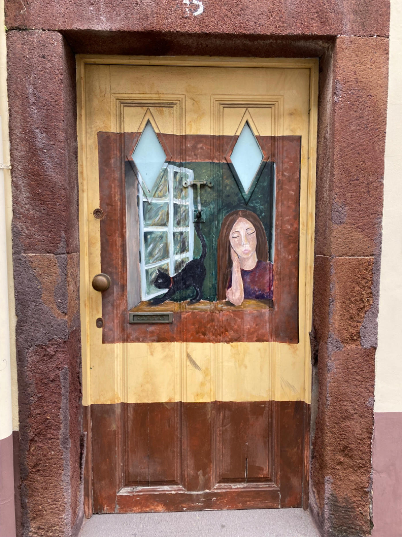 Straße der bunten Türen