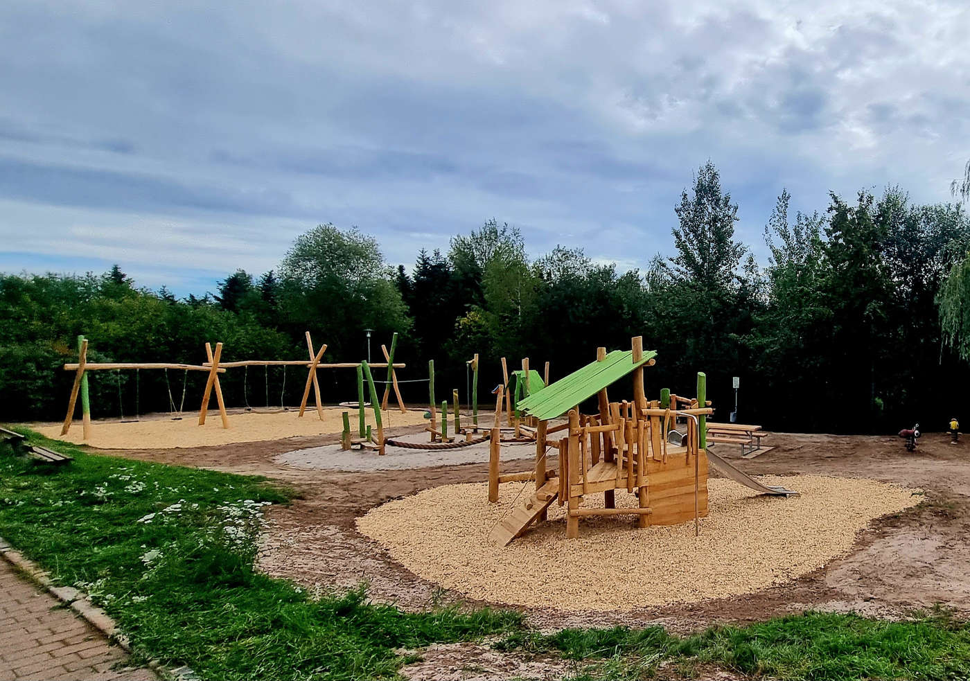 Naturspielplatz voller Abenteuer