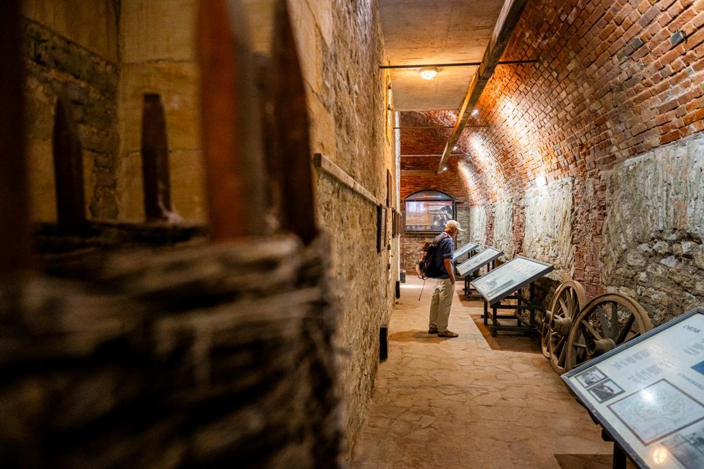 Zeitreise durch die Schatten der DDR