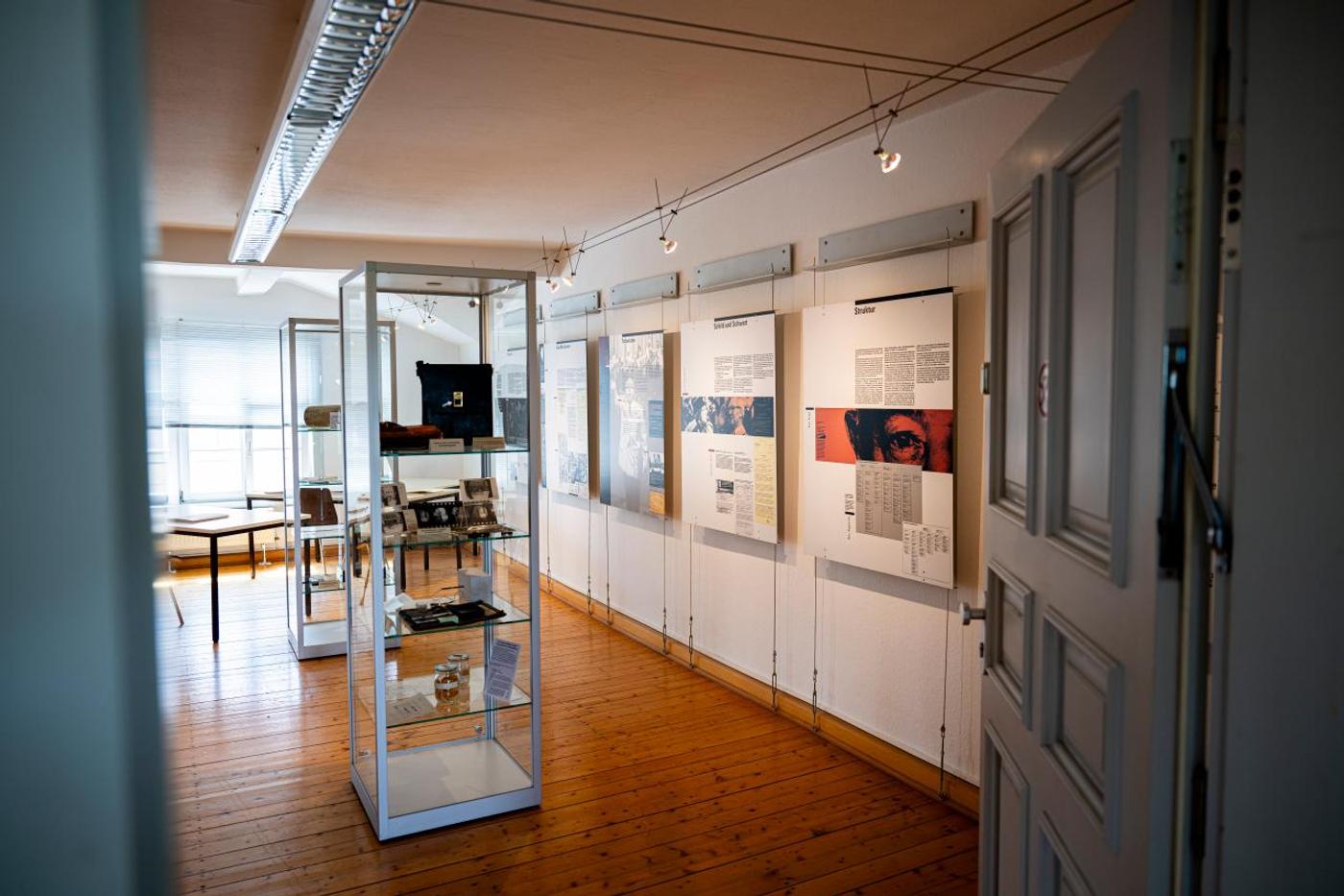 Zeitreise durch die Schatten der DDR