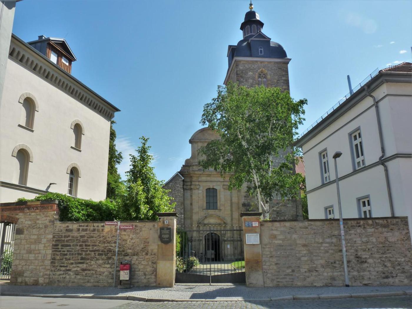 Historisches Benediktiner-Kloster mit besonderer Geschichte
