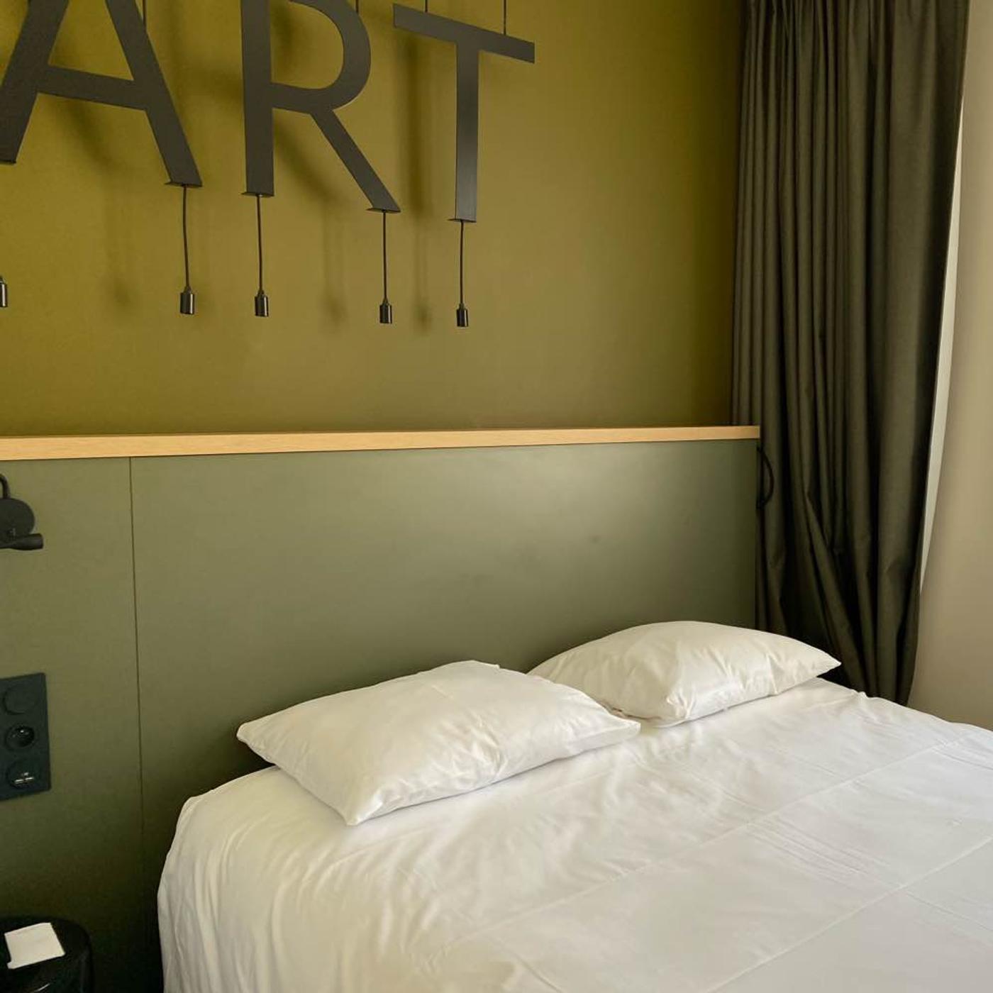 Mercure Grand Hotel. Super Lage, neu. Aber kleine Zimmer.