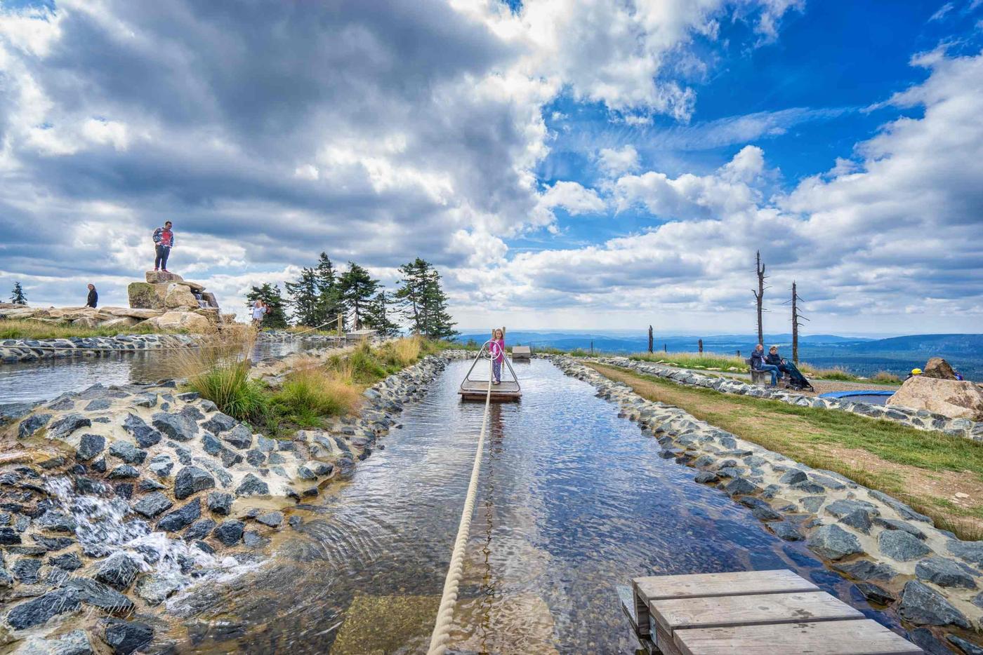 Spaß und Abenteuer auf dem Gipfel