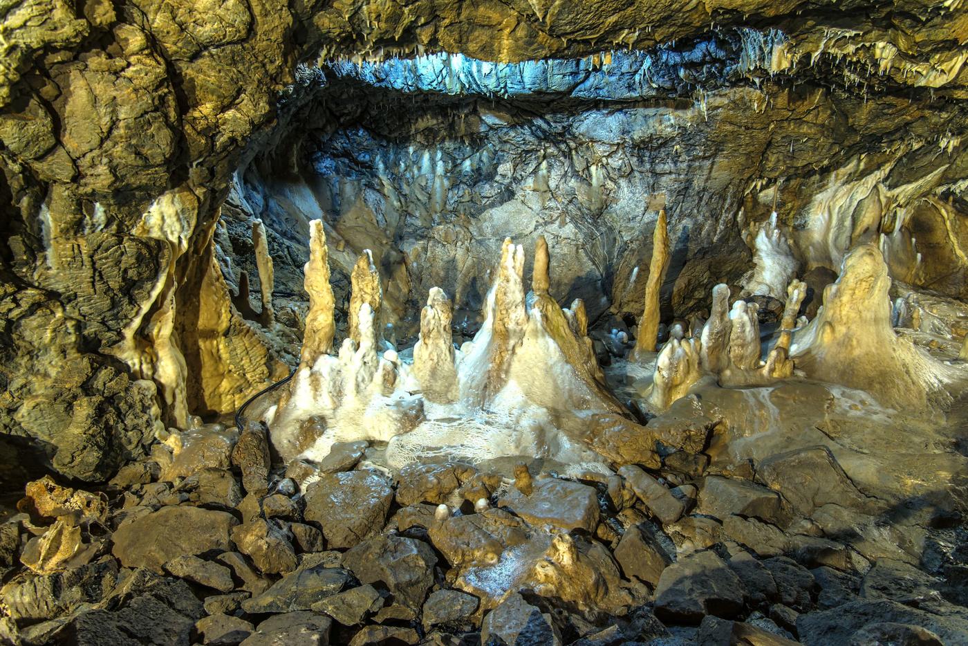 Magische Höhlenwelt im Harz