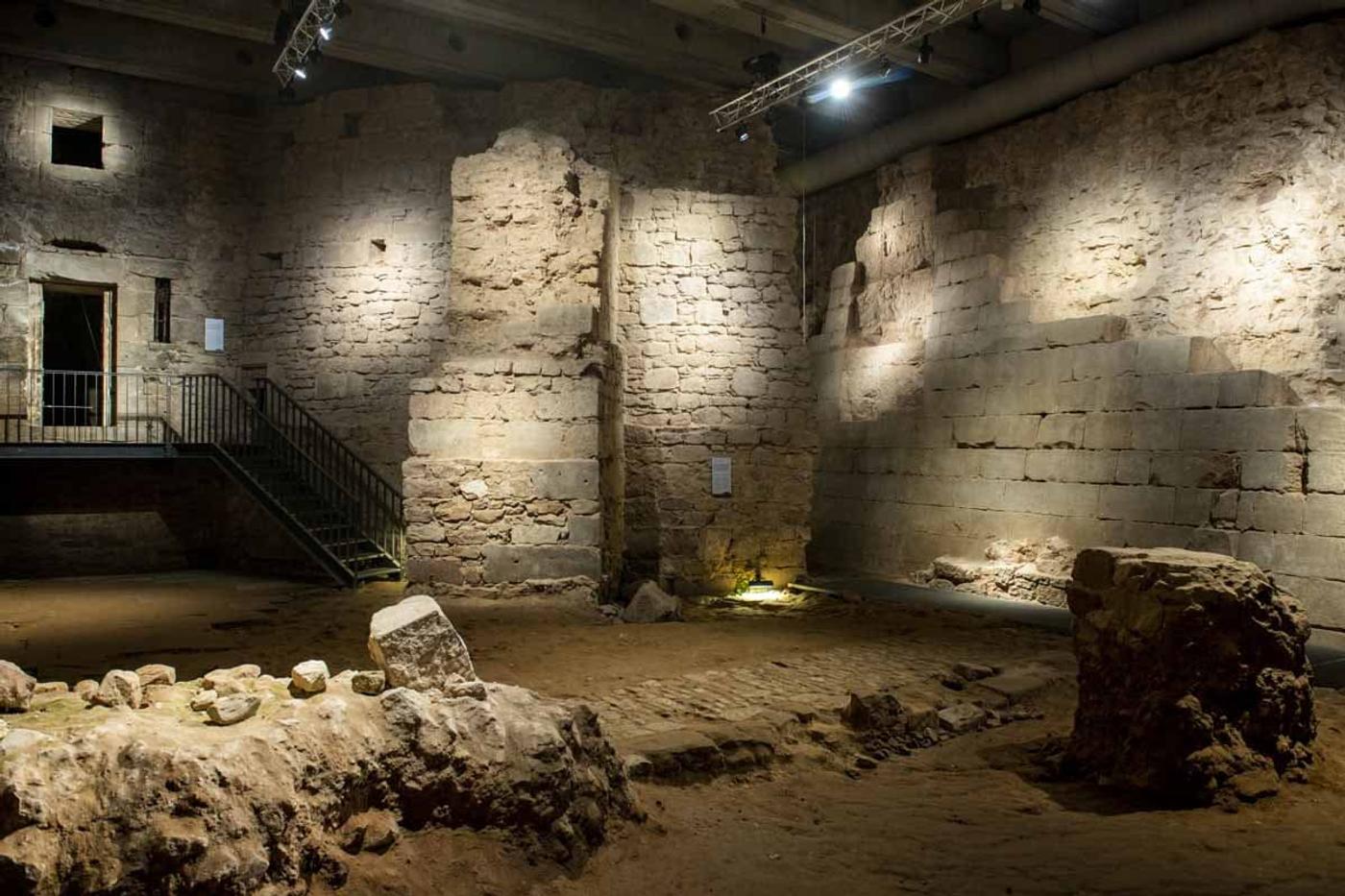 Geheimnisvolle Pfade unter der Stadt