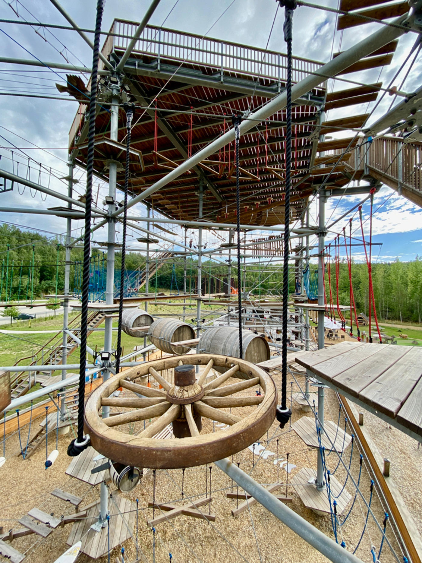 Kletterpark und Minigolf an der Blauen Lagune