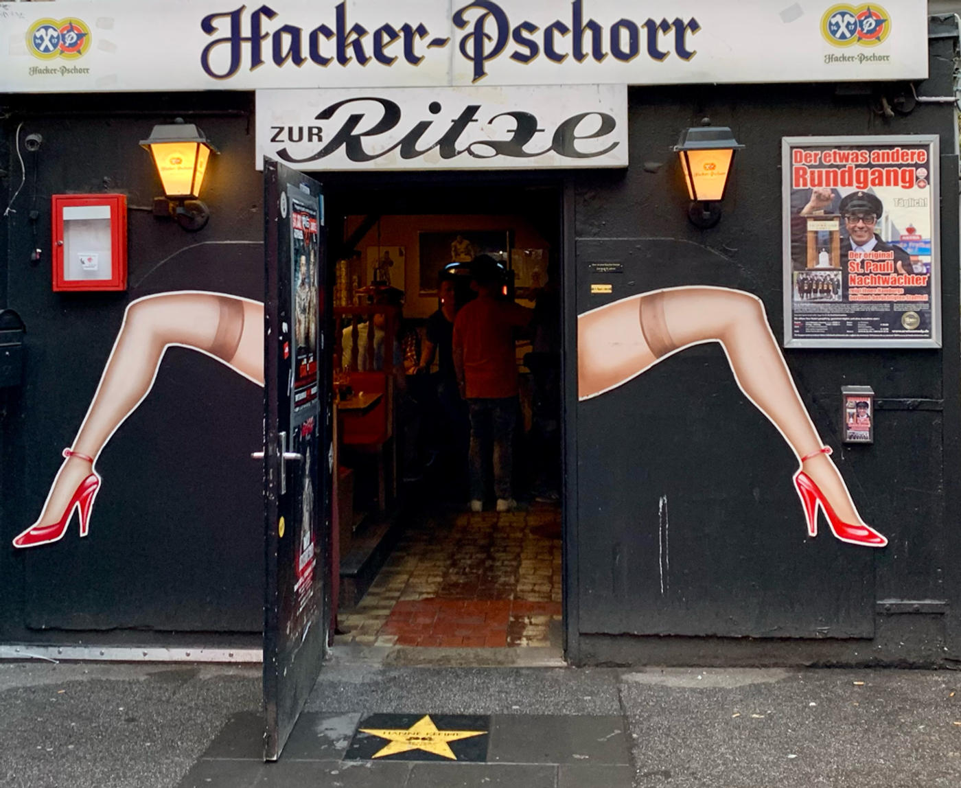 Boxen, Bier und Kult-Feeling