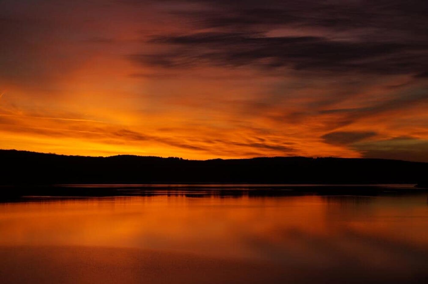 Idyllisches Seelandschaftserlebnis am Wasserparadies