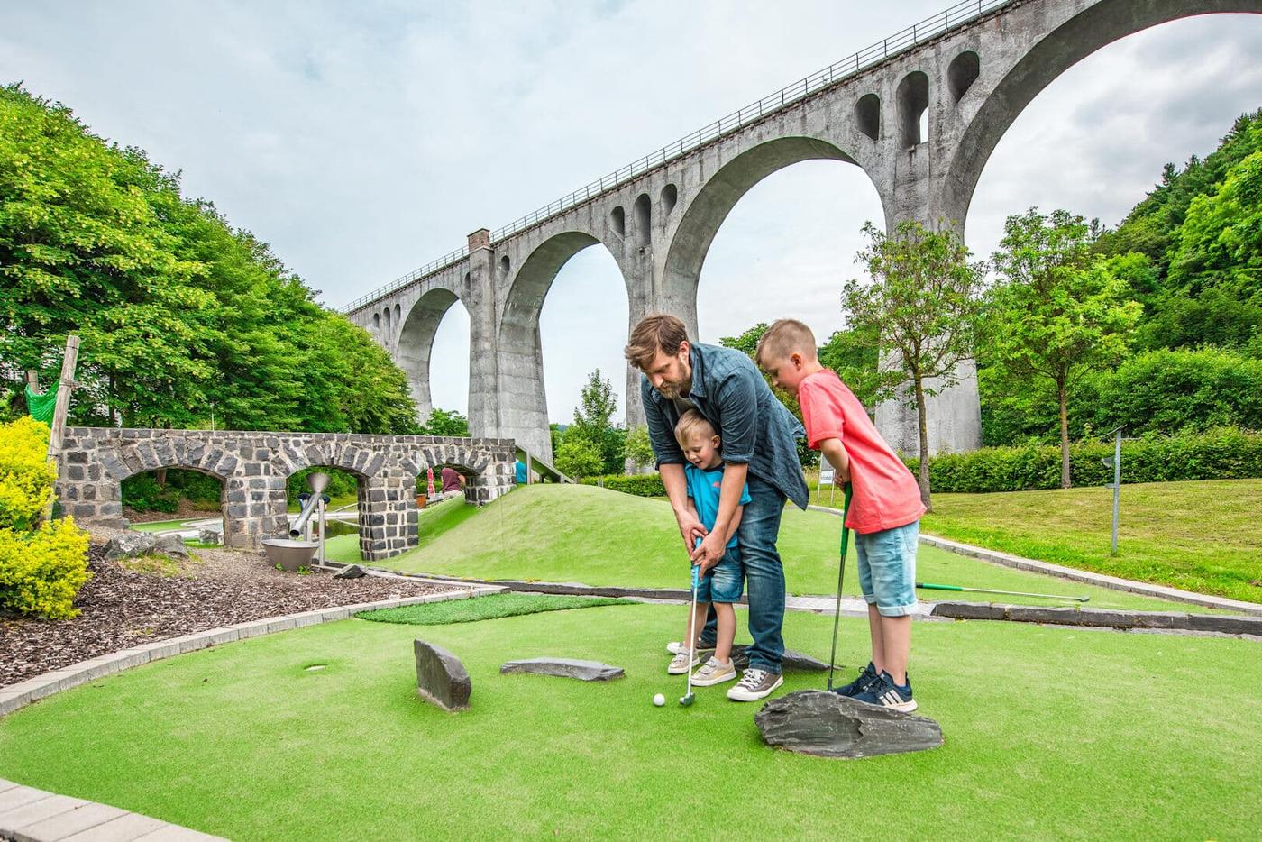 Abenteuerliche Minigolf-Expedition