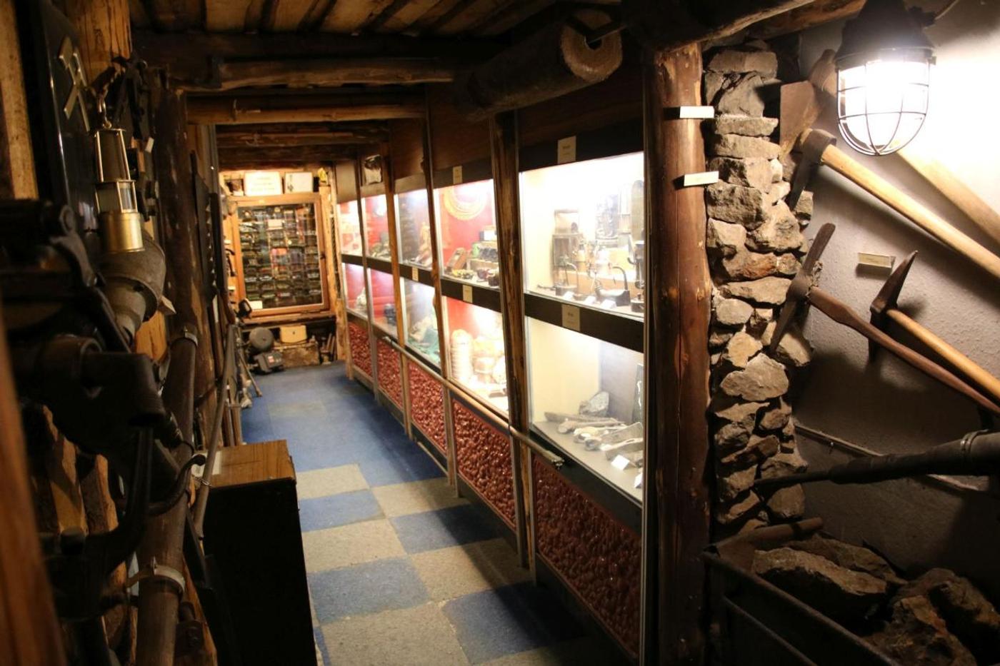 Geheimnisse unter der Erde