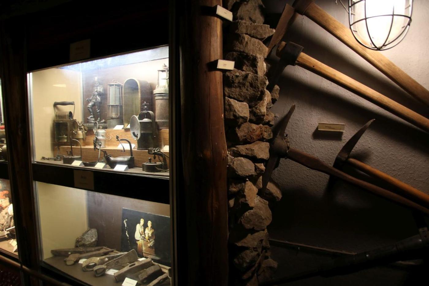 Geheimnisse unter der Erde