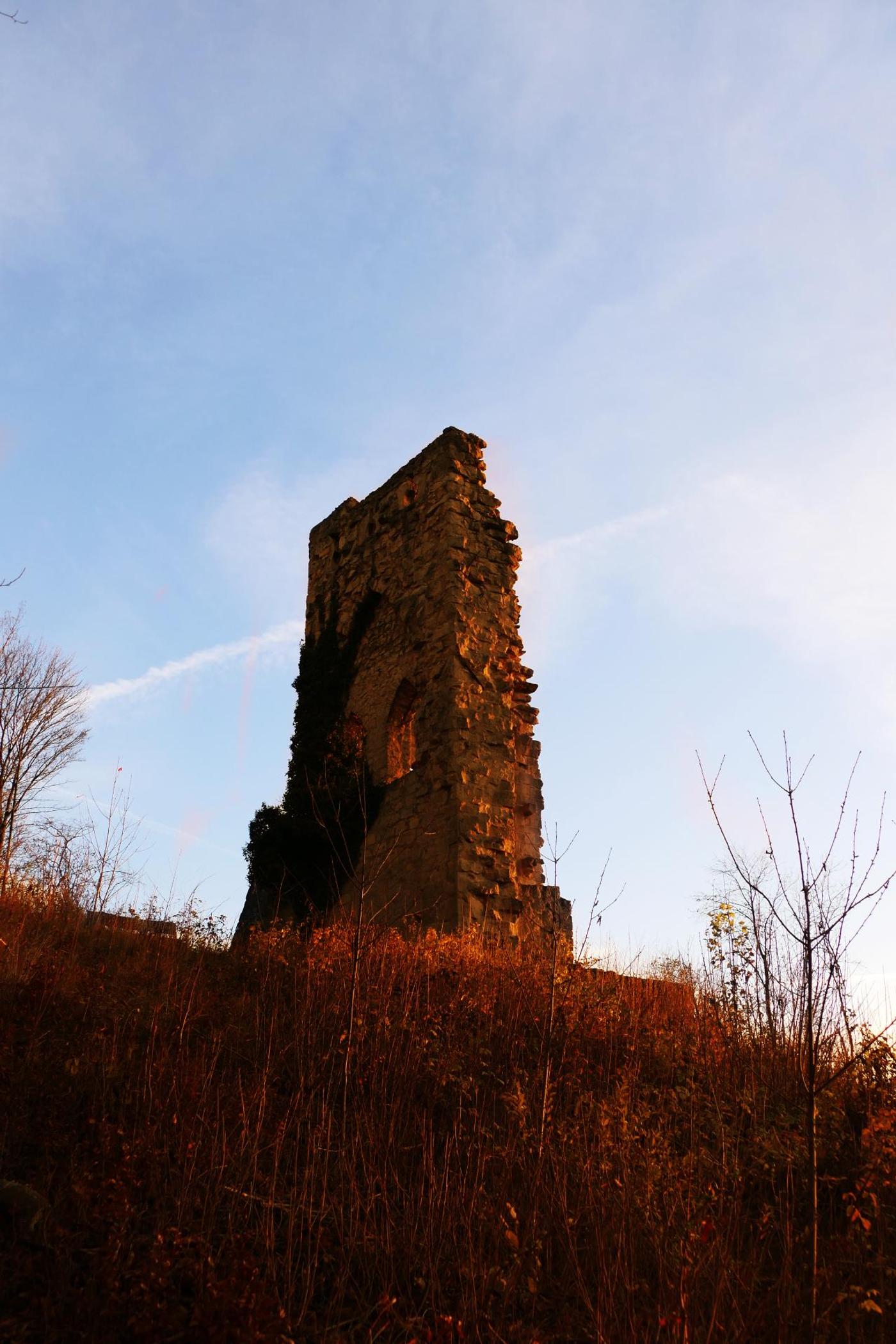 Historische Ruinen und atemberaubende Ausblicke genießen