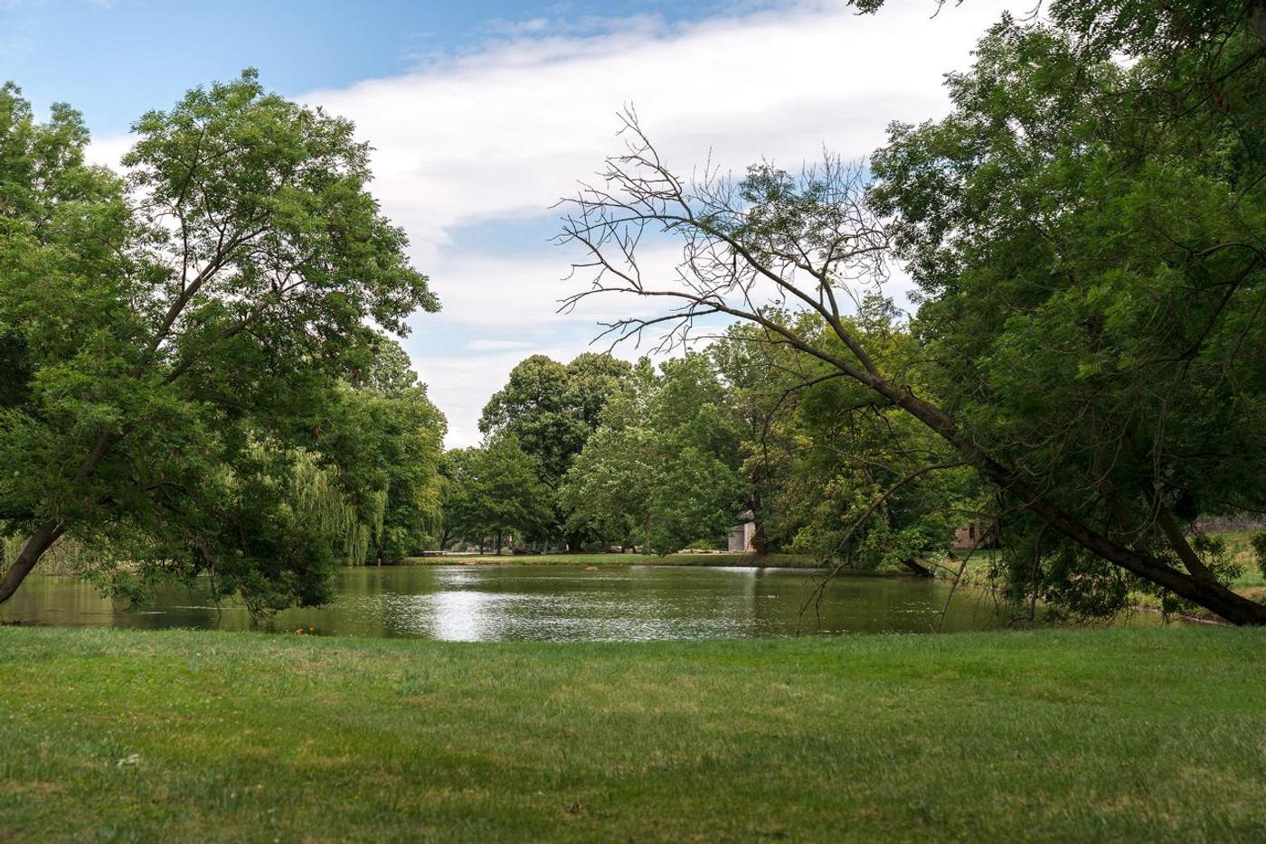 Historische Pracht trifft natürliche Schönheit