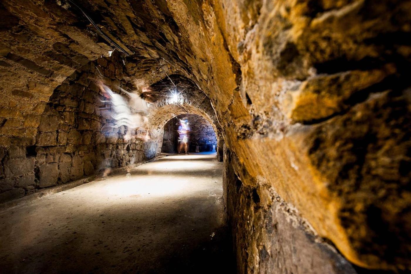 Geheimnisse unter der Erde