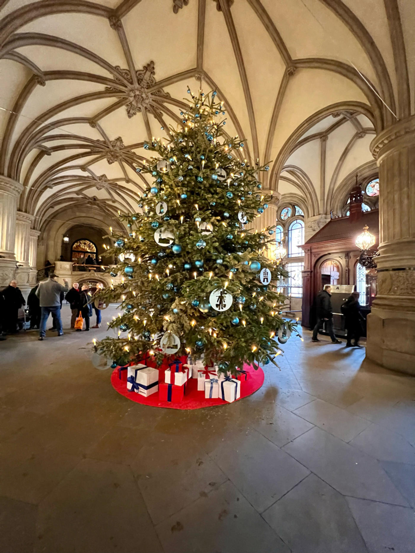 Rathhaus - schön außen wie innen
