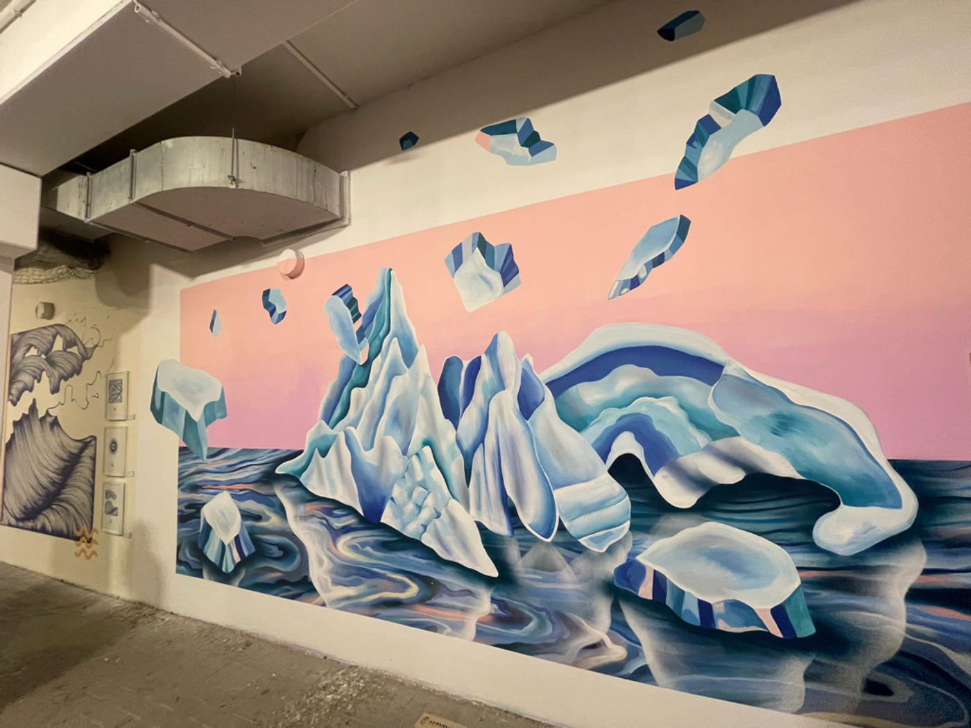 Kunst, Fußball und gute Zwecke.